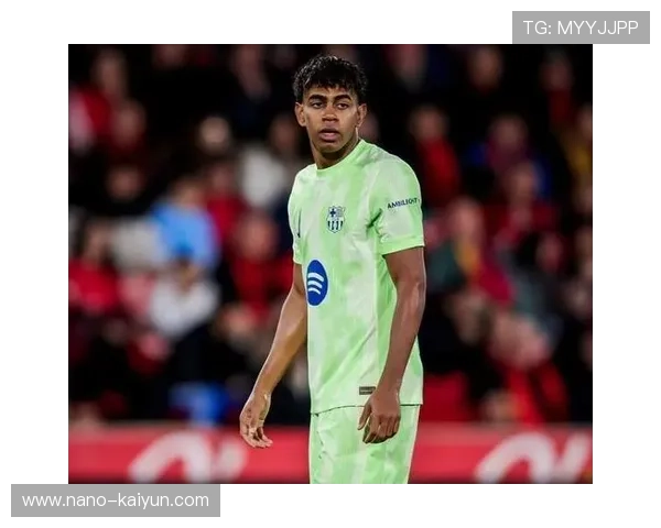 巴萨小将亚马尔两送助攻，展现天赋